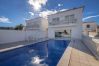 Villa in Empuriabrava - LV15 REQUEESENS