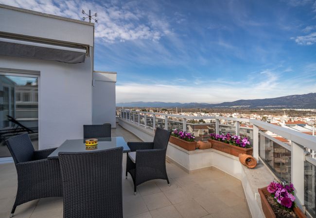 Apartment in Empuriabrava - ILA11 CLUB NAUTIC